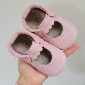 HeyFolks Mary Jane soft sole shoes